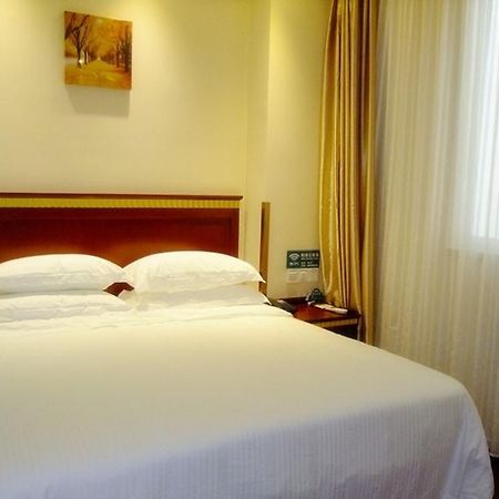 Greentree Inn Chongqing North Railway Station Express Hotel Esterno foto