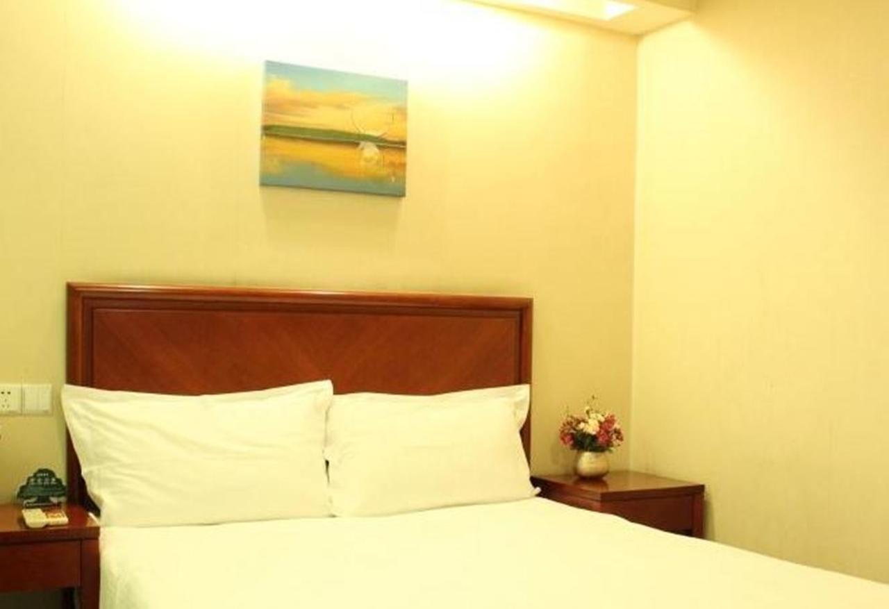 Greentree Inn Chongqing North Railway Station Express Hotel Esterno foto