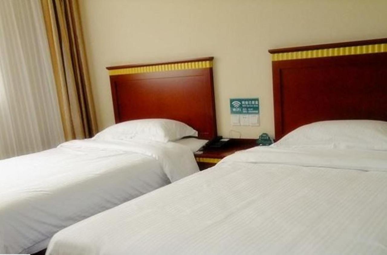 Greentree Inn Chongqing North Railway Station Express Hotel Esterno foto