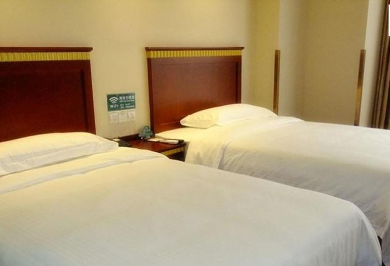 Greentree Inn Chongqing North Railway Station Express Hotel Esterno foto